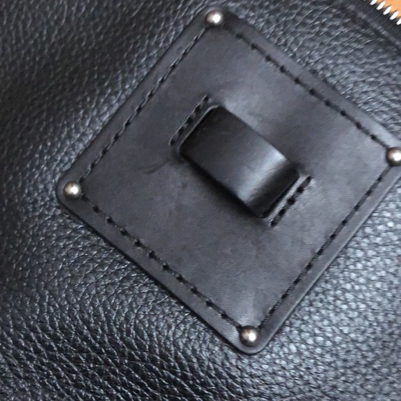 Michael Kors clutch - Picture 7 of 8